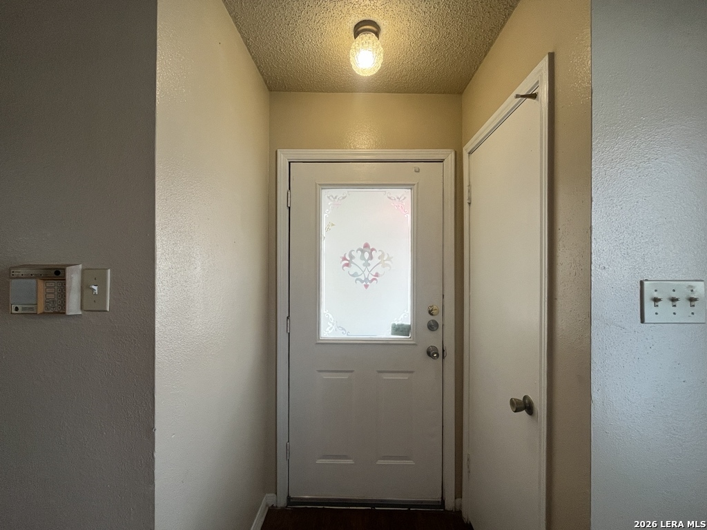 6306 Queens Castle San Antonio TX 78218