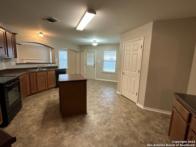 2111 Red Rock Crossing San Antonio TX 78245