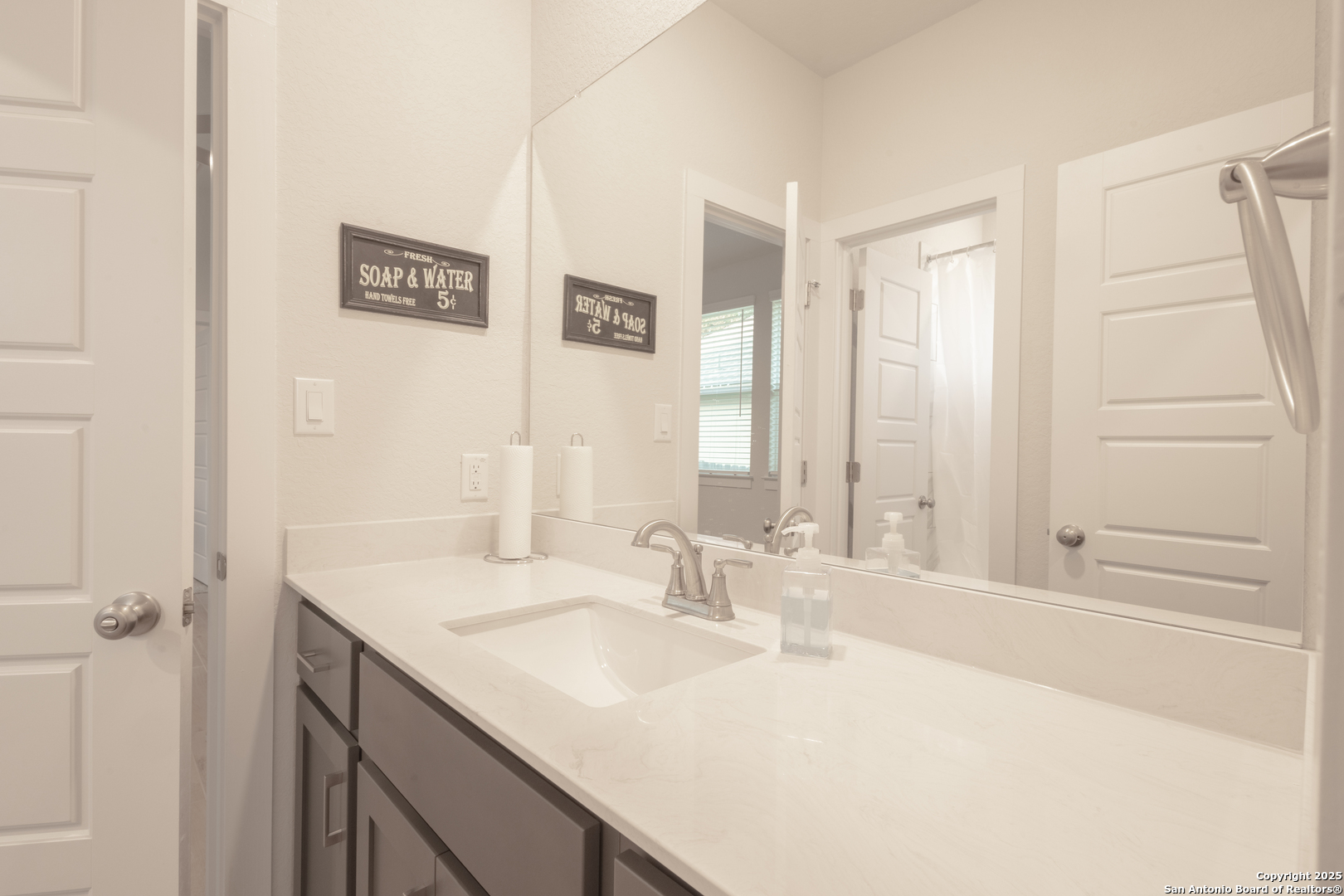 1516 Spechts New Braunfels TX 78132