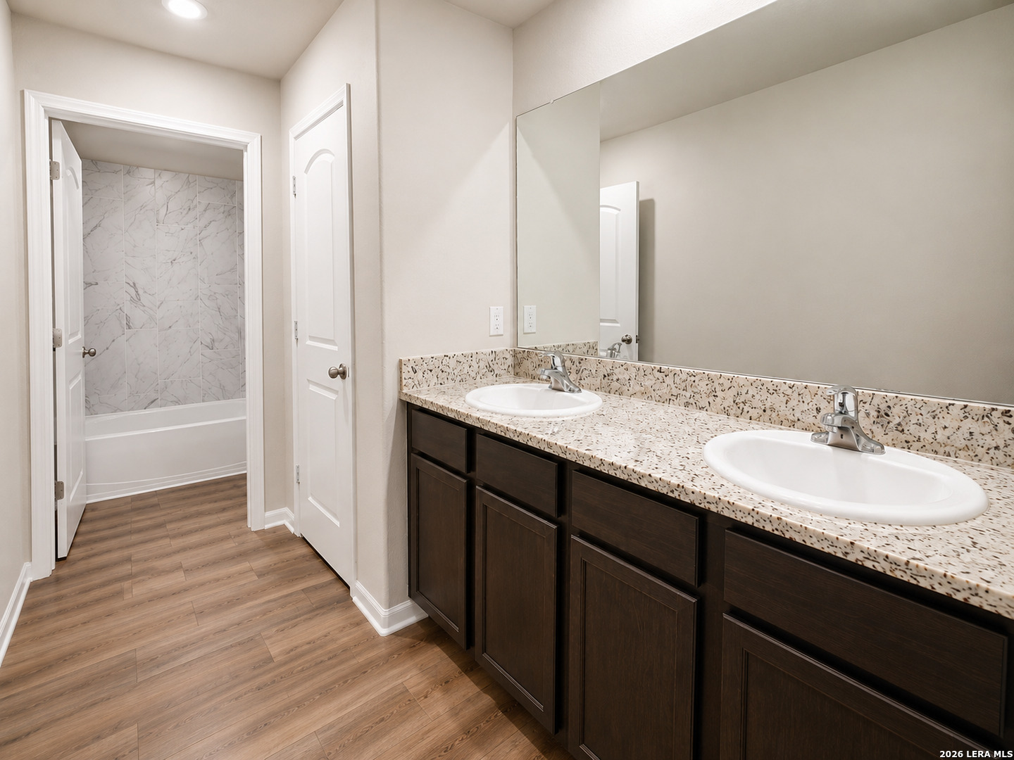 9206 Foxing Bluffs Converse TX 78109
