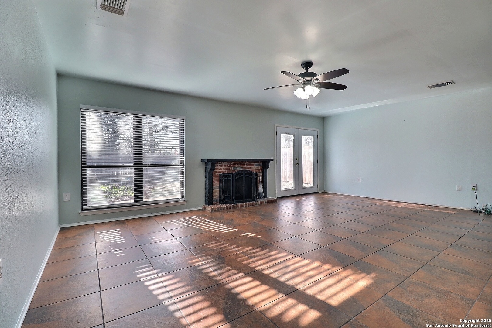 11025 White Sands Live Oak TX 78233