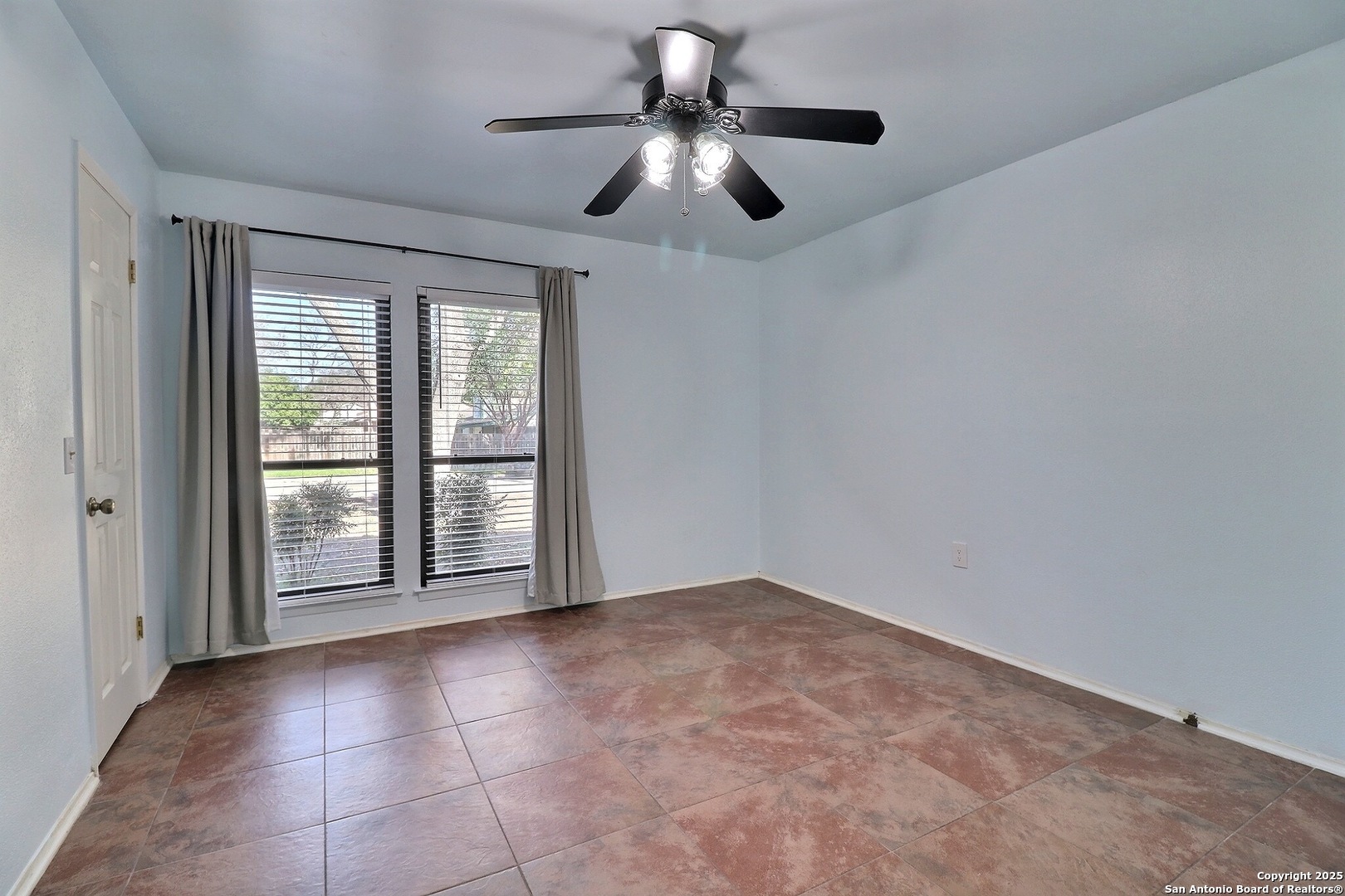 11025 White Sands Live Oak TX 78233