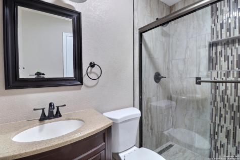 11025 White Sands Live Oak TX 78233