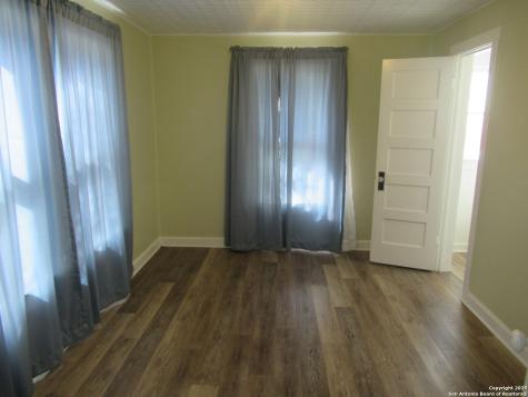 1934 Unit B Mckinley San Antonio TX 78210
