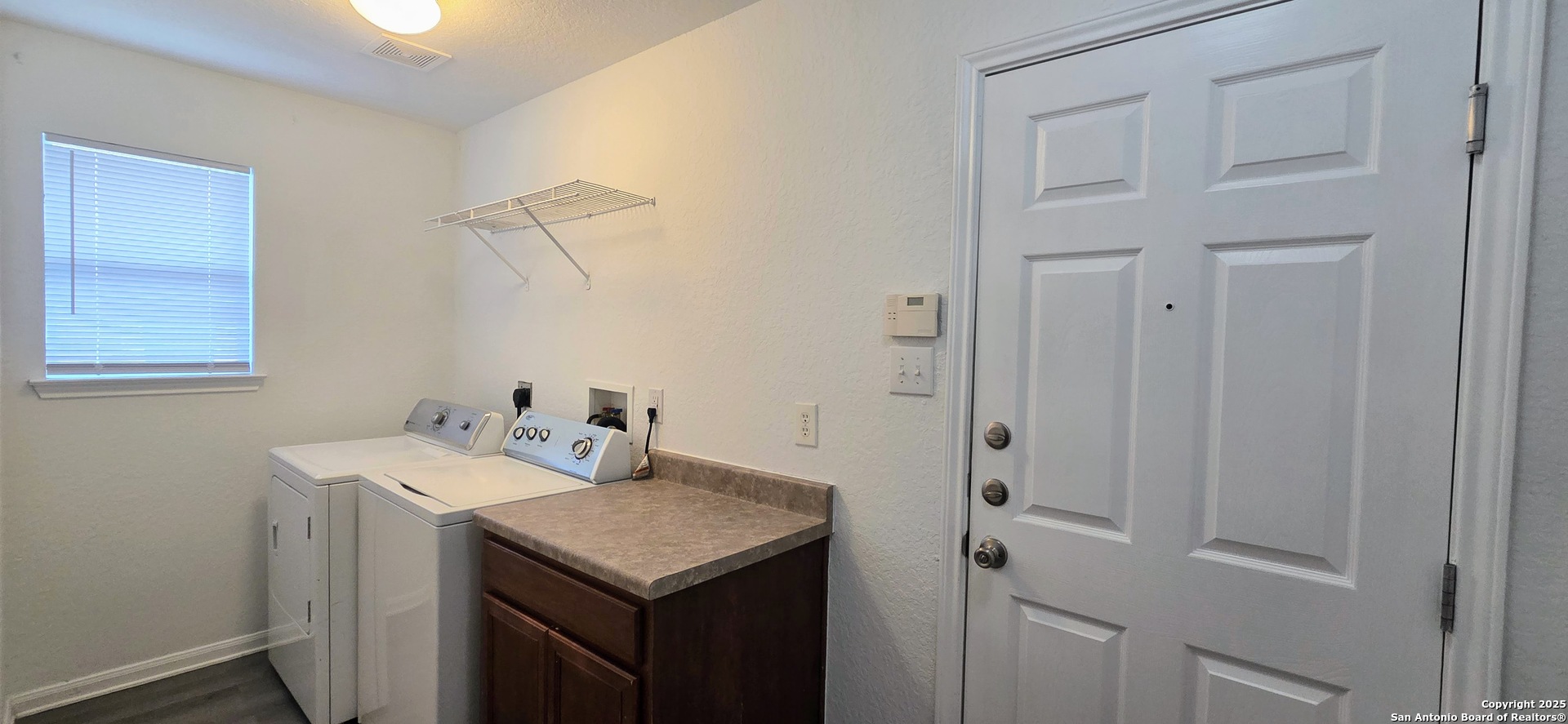 6327 Antares Park San Antonio TX 78239