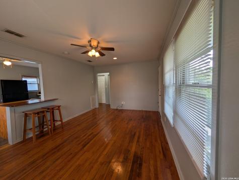 890 Josephine Street New Braunfels TX 78130