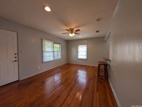 890 Josephine Street New Braunfels TX 78130