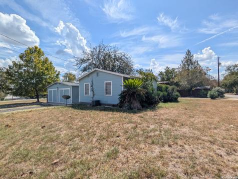 890 Josephine Street New Braunfels TX 78130