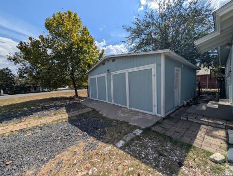 890 Josephine Street New Braunfels TX 78130