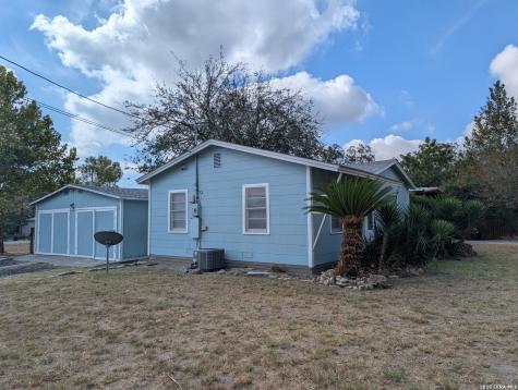 890 Josephine Street New Braunfels TX 78130