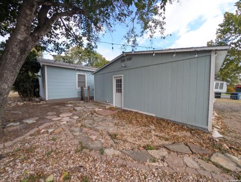 890 Josephine Street New Braunfels TX 78130
