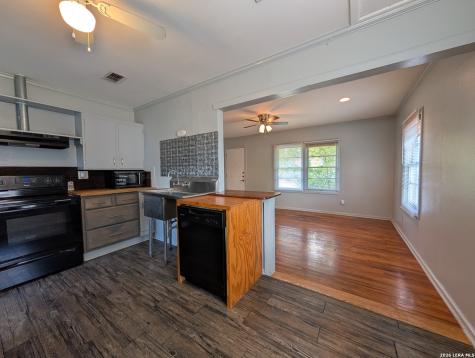 890 Josephine Street New Braunfels TX 78130