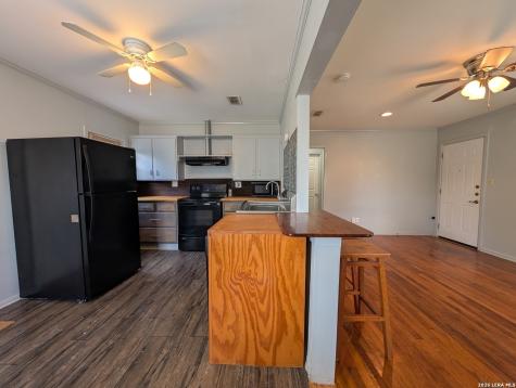 890 Josephine Street New Braunfels TX 78130