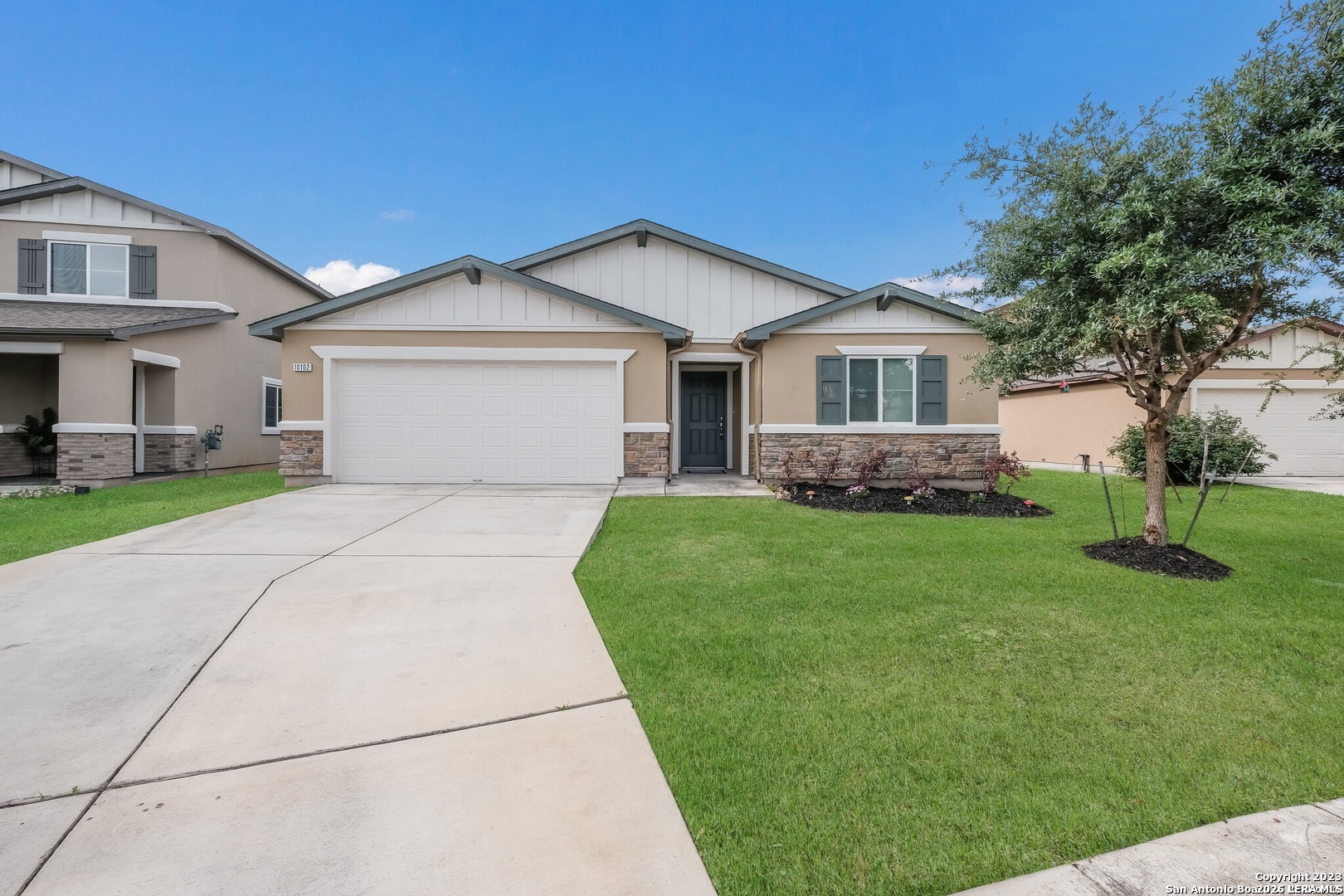 10102 Relic Oaks San Antonio TX 78240