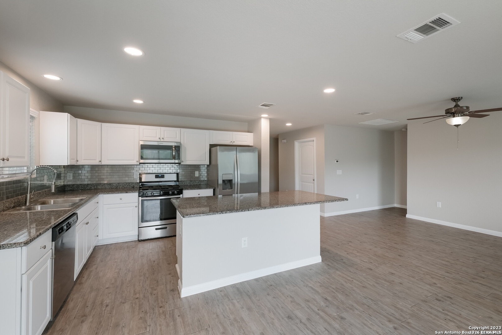 10102 Relic Oaks San Antonio TX 78240