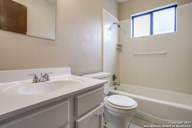4717 Oakfield Way San Antonio TX 78250