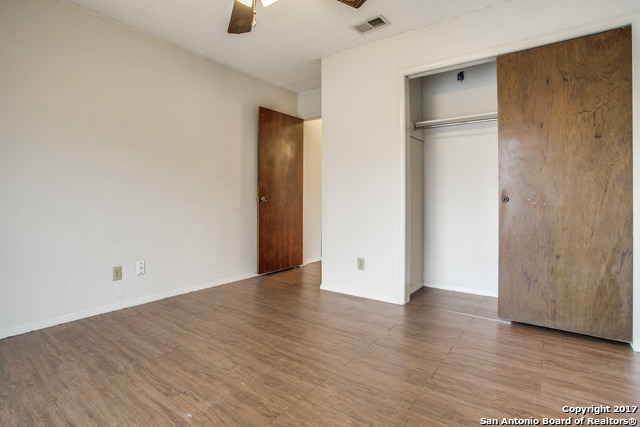 4717 Oakfield Way San Antonio TX 78250