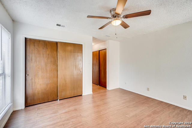 4717 Oakfield Way San Antonio TX 78250