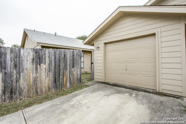 4717 Oakfield Way San Antonio TX 78250