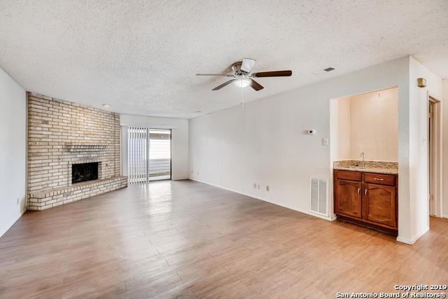 4717 Oakfield Way San Antonio TX 78250