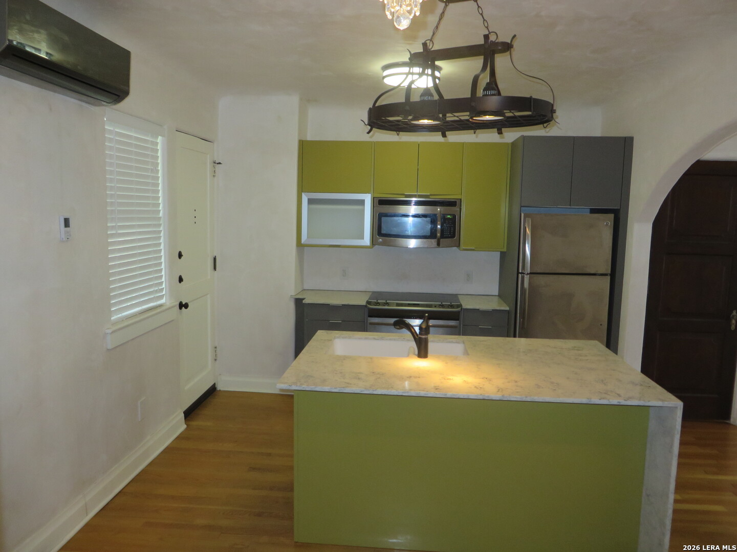 403 W Elsmere Place San Antonio TX 78212
