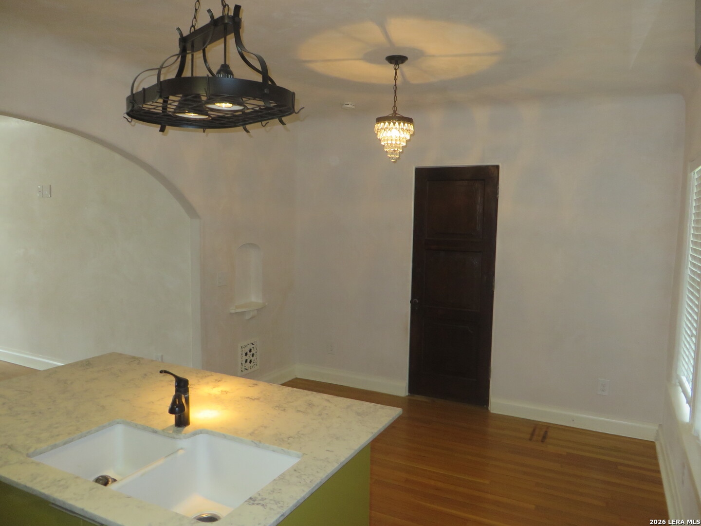 403 W Elsmere Place San Antonio TX 78212