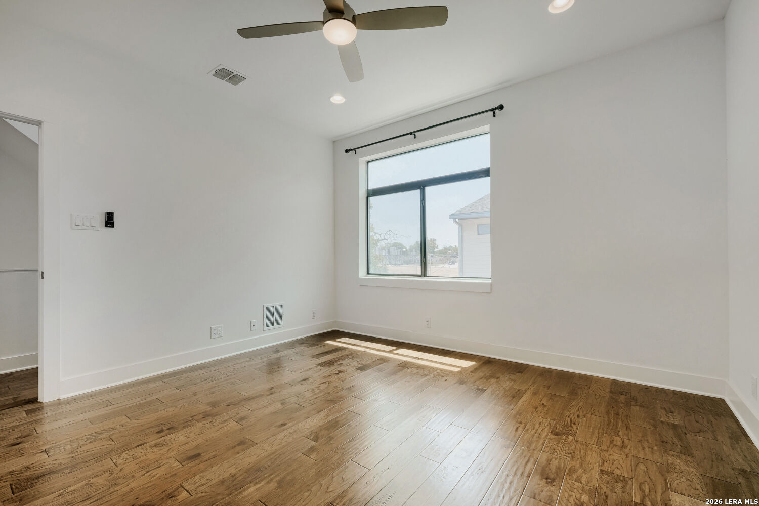 1606 N Hackberry San Antonio TX 78208
