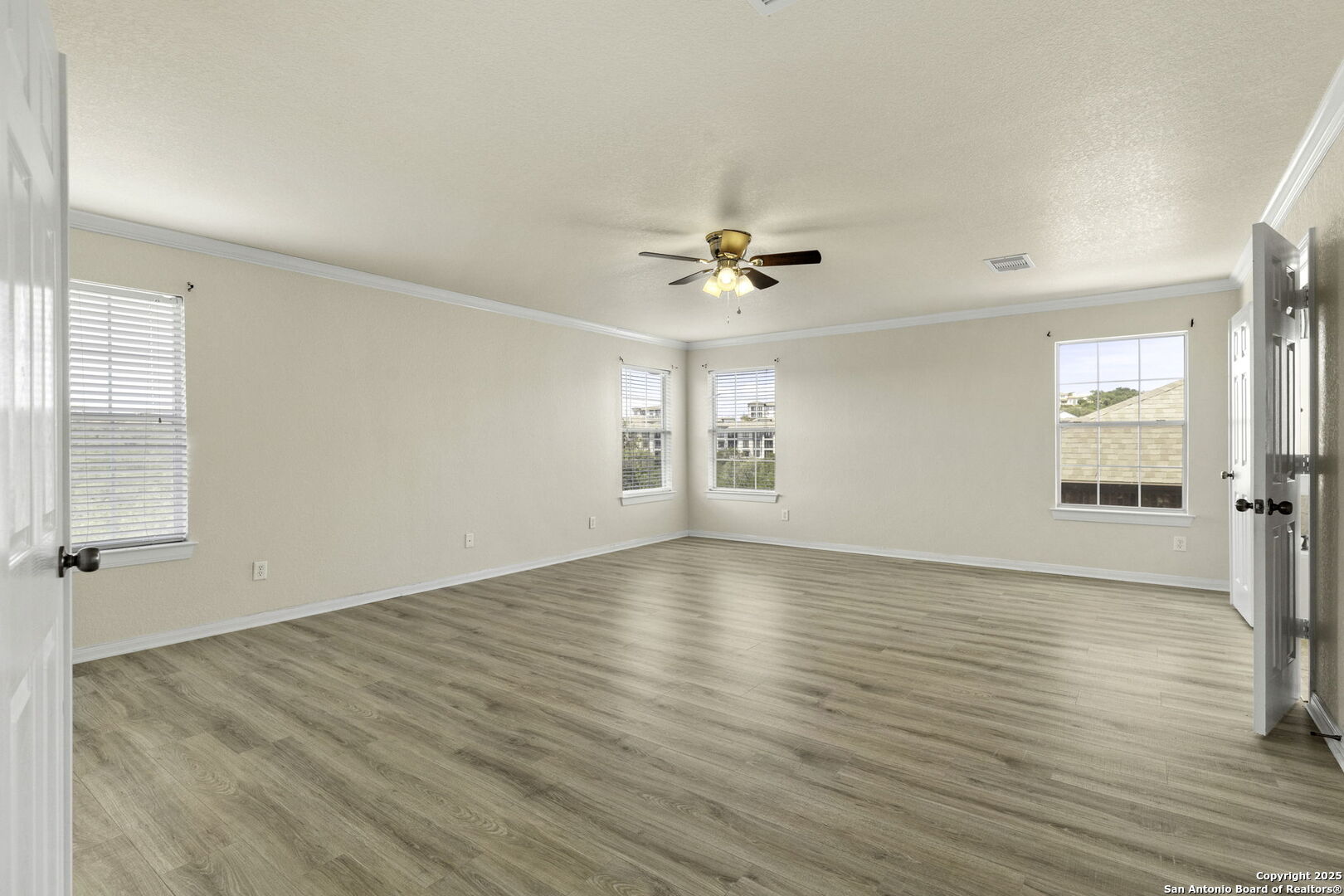 1507 Saddle Blanket San Antonio TX 78258