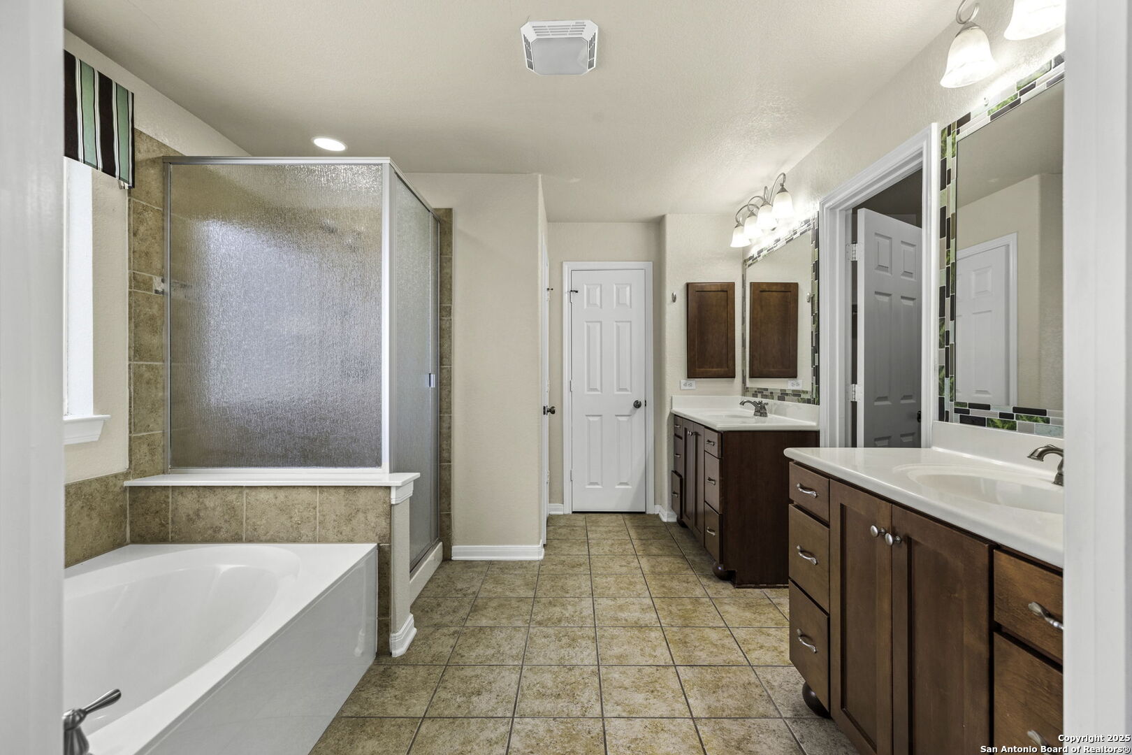 1507 Saddle Blanket San Antonio TX 78258