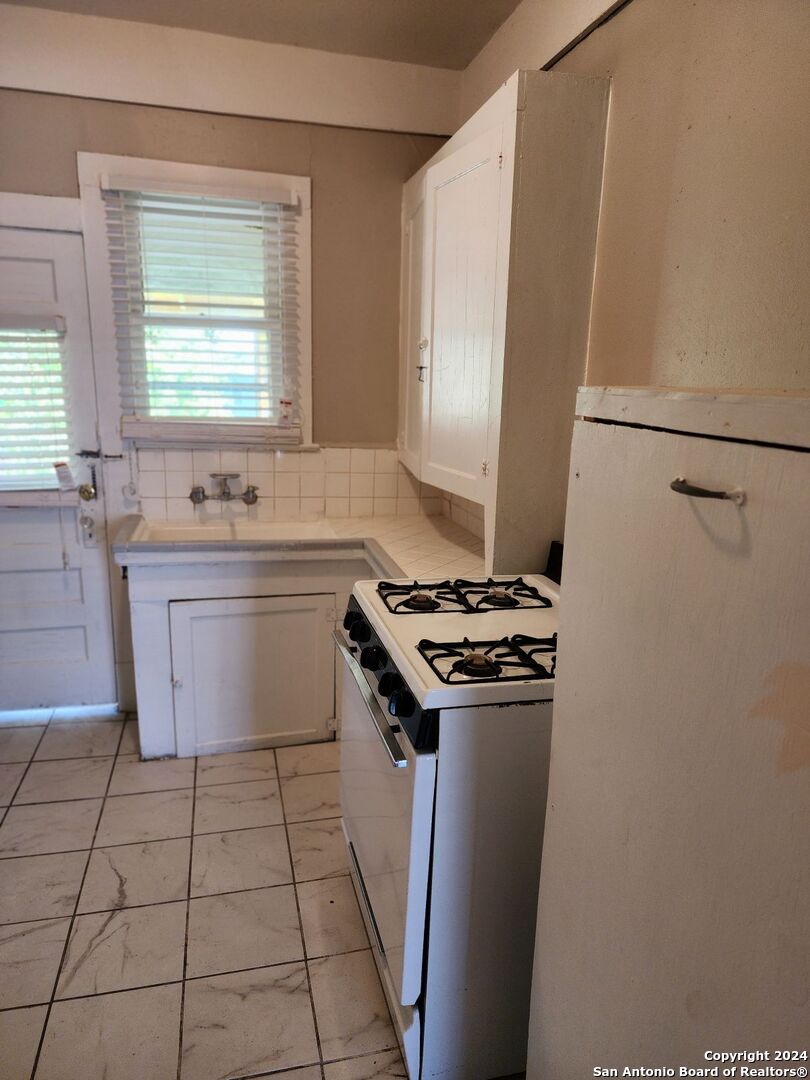 632 Rigsby Avenue San Antonio TX 78210