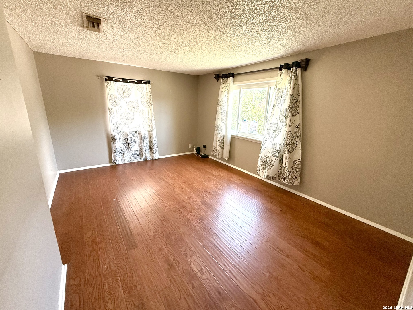 1820 W Southcross Boulevard San Antonio TX 78211