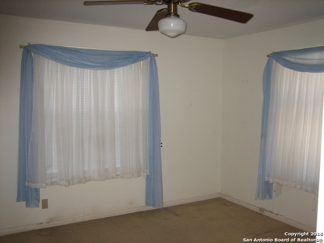 2719 Hiawatha San Antonio TX 78210