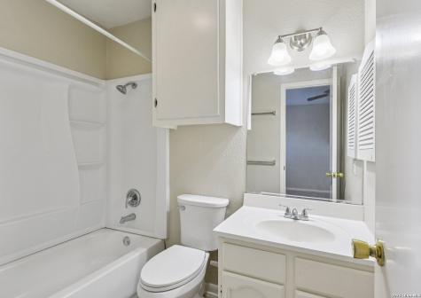 1314 Bitterlake San Antonio TX 78245