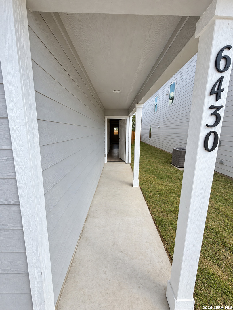 6430 Dali Bend San Antonio TX 78263