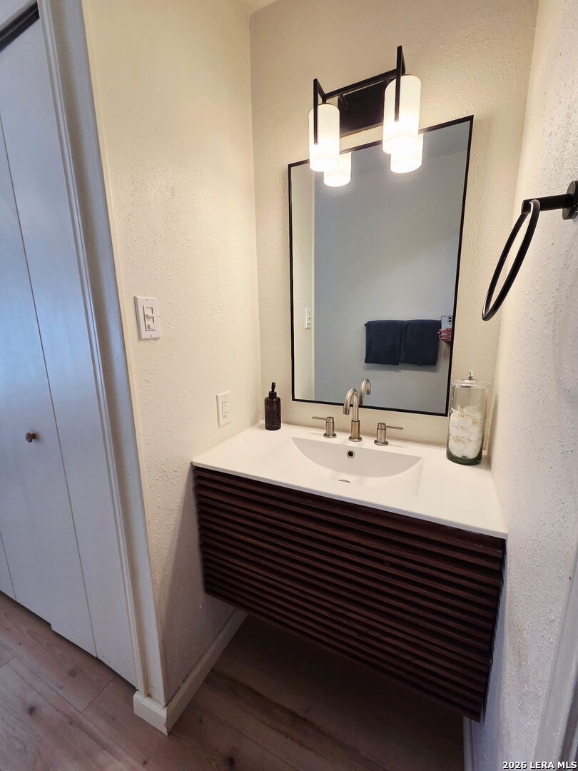 9317 Whisper Point San Antonio TX 78240