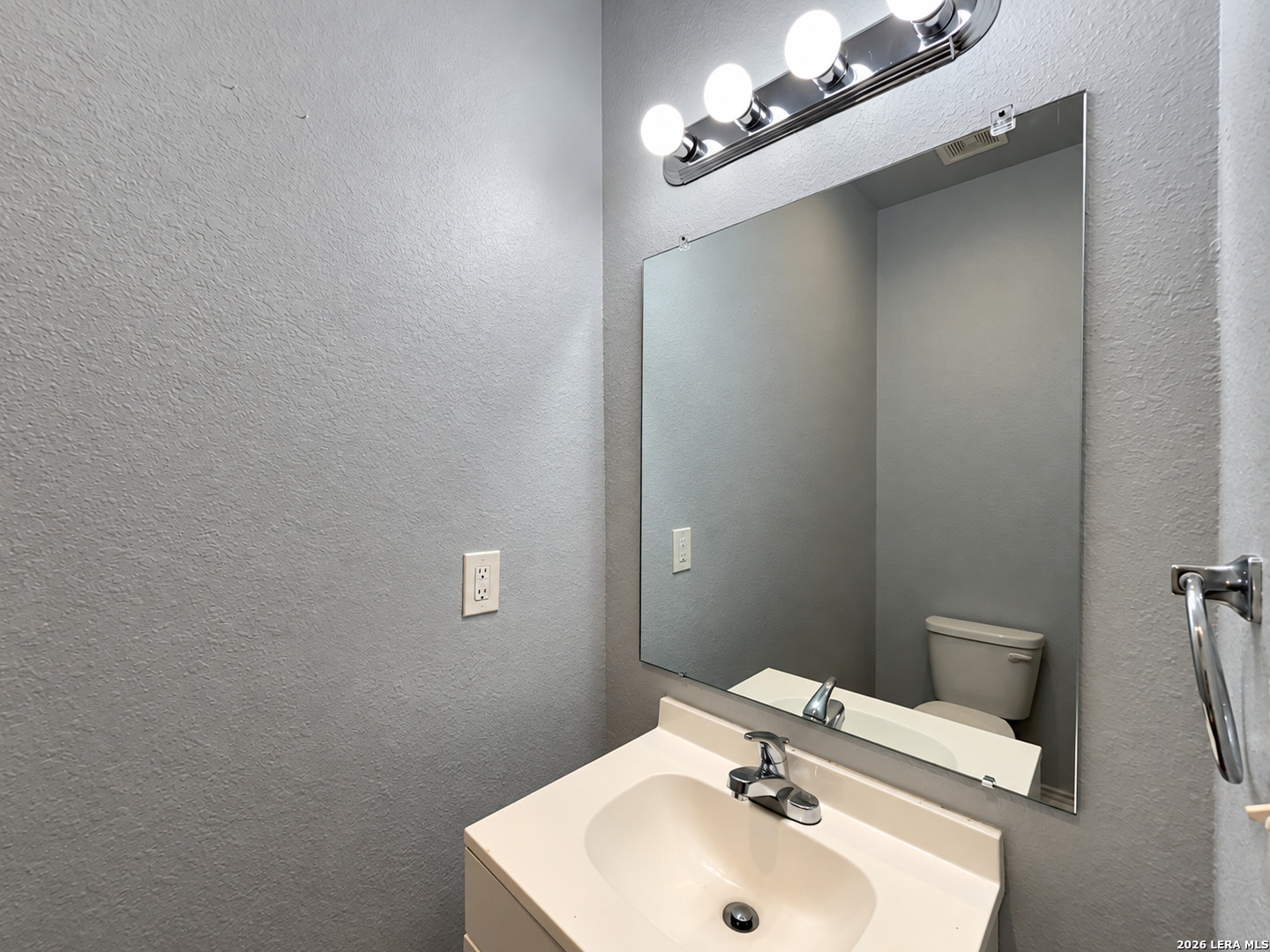 6918 Crestway Road San Antonio TX 78239