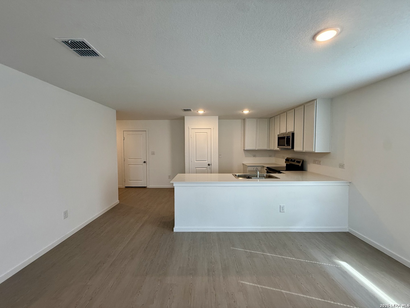 3211 Gilbert Garden Converse TX 78109