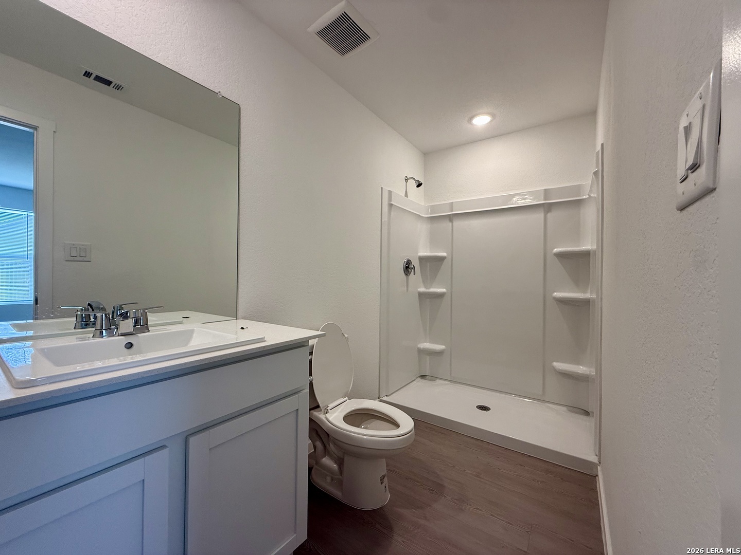 3211 Gilbert Garden Converse TX 78109