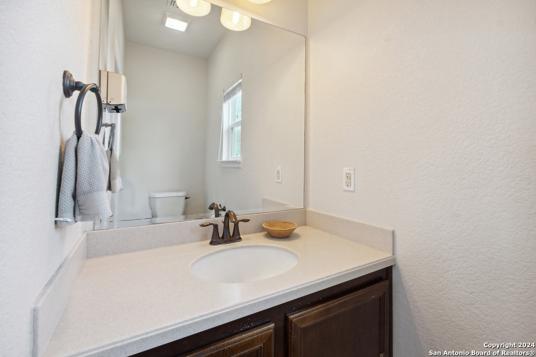 13401 Ronan Live Oak TX 78233