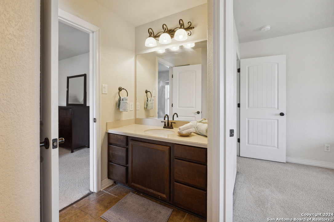 13401 Ronan Live Oak TX 78233
