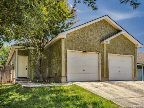 5723 Golf Heights San Antonio TX 78244