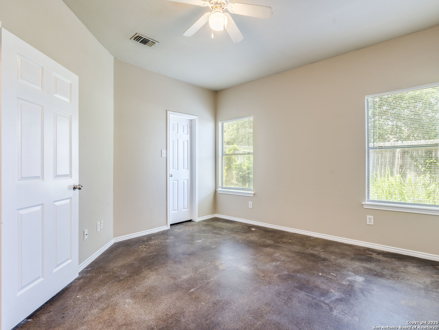 5723 Golf Heights San Antonio TX 78244