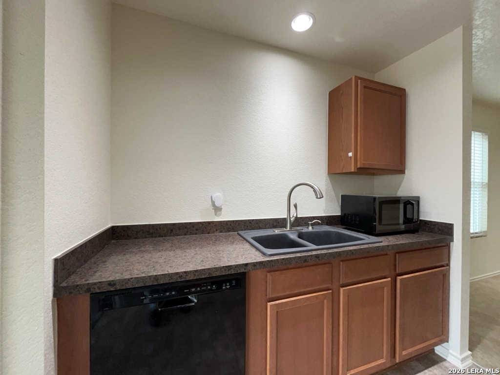 140 Hinge Chase Cibolo TX 78108