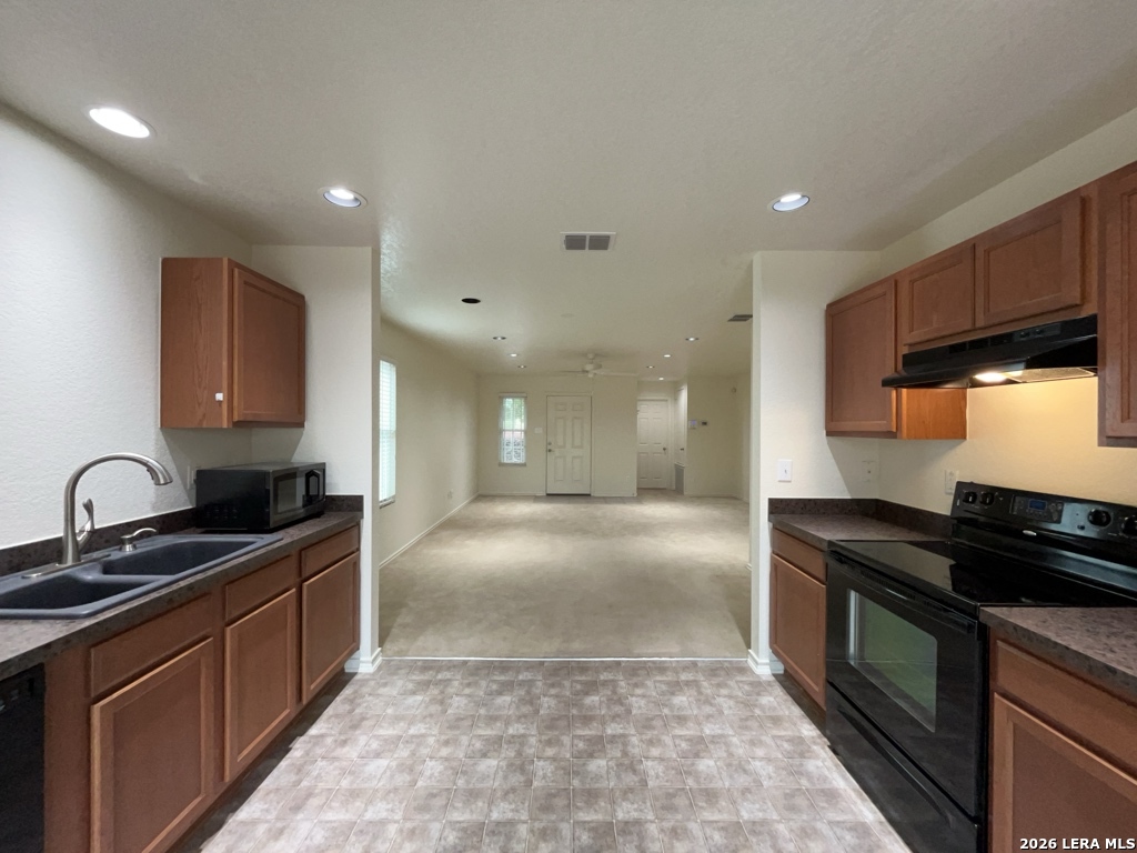 140 Hinge Chase Cibolo TX 78108