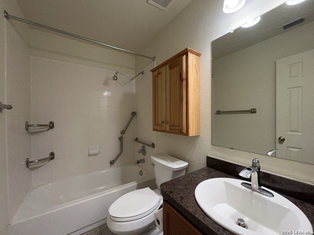 140 Hinge Chase Cibolo TX 78108