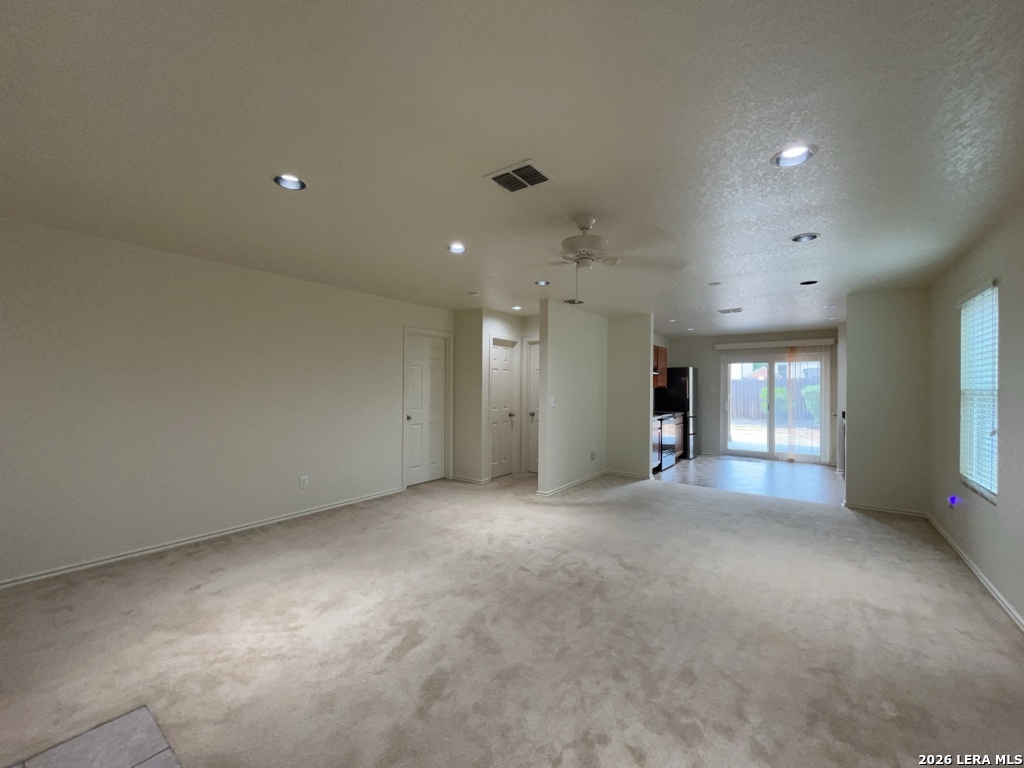 140 Hinge Chase Cibolo TX 78108