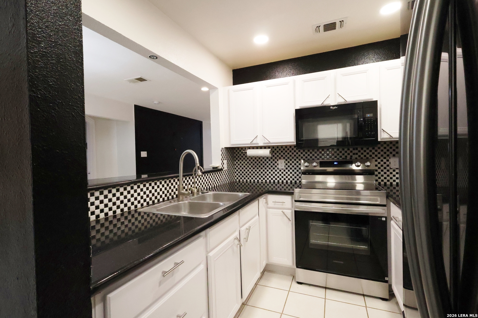 9219 Encino Village San Antonio TX 78250