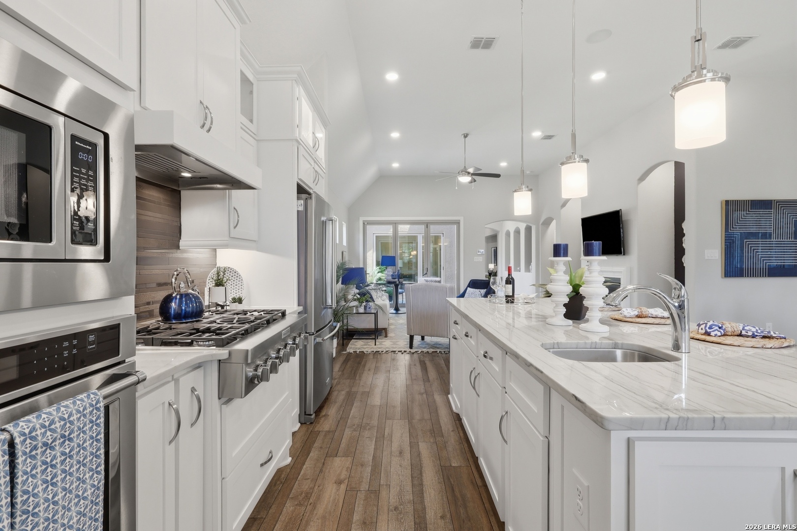 8647 Glass Gem Drive San Antonio TX 78249
