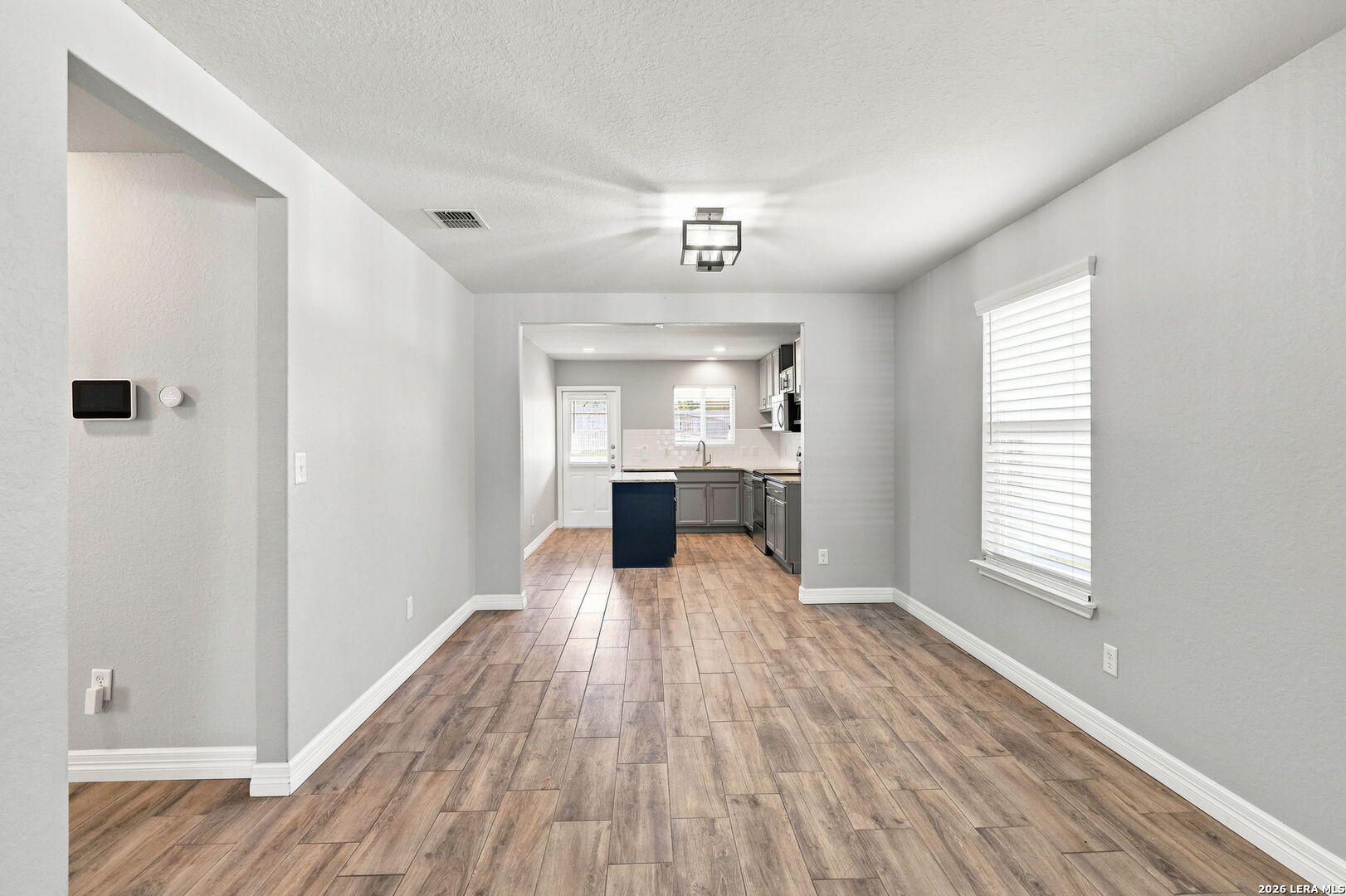 24211 Invitation Oak San Antonio TX 78261