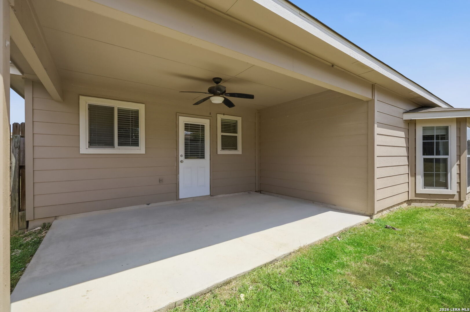 24211 Invitation Oak San Antonio TX 78261